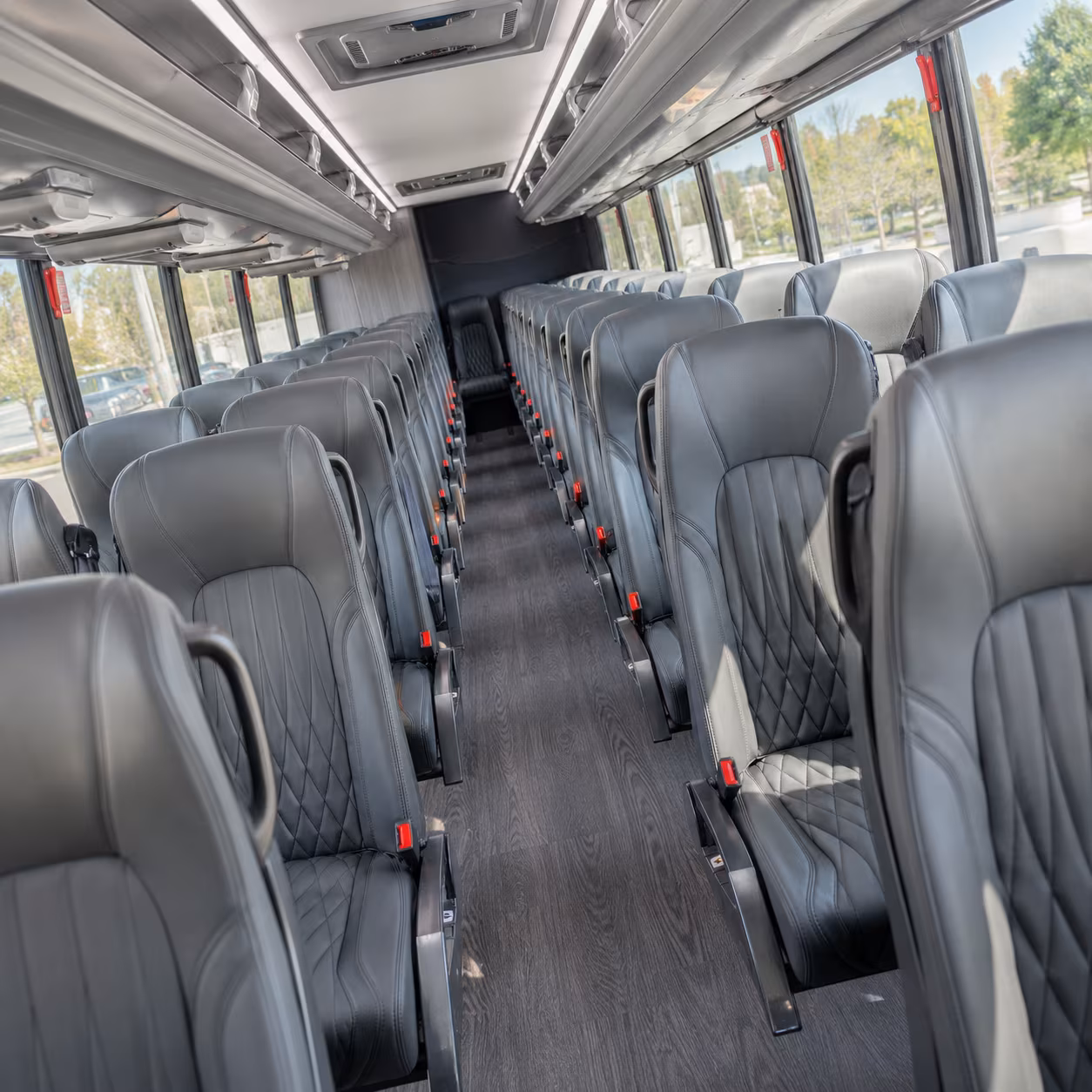 minibuses and party buses to toyota music factory shows