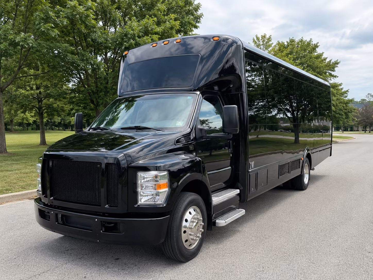 party bus rentals in richardson for the perfect prom night