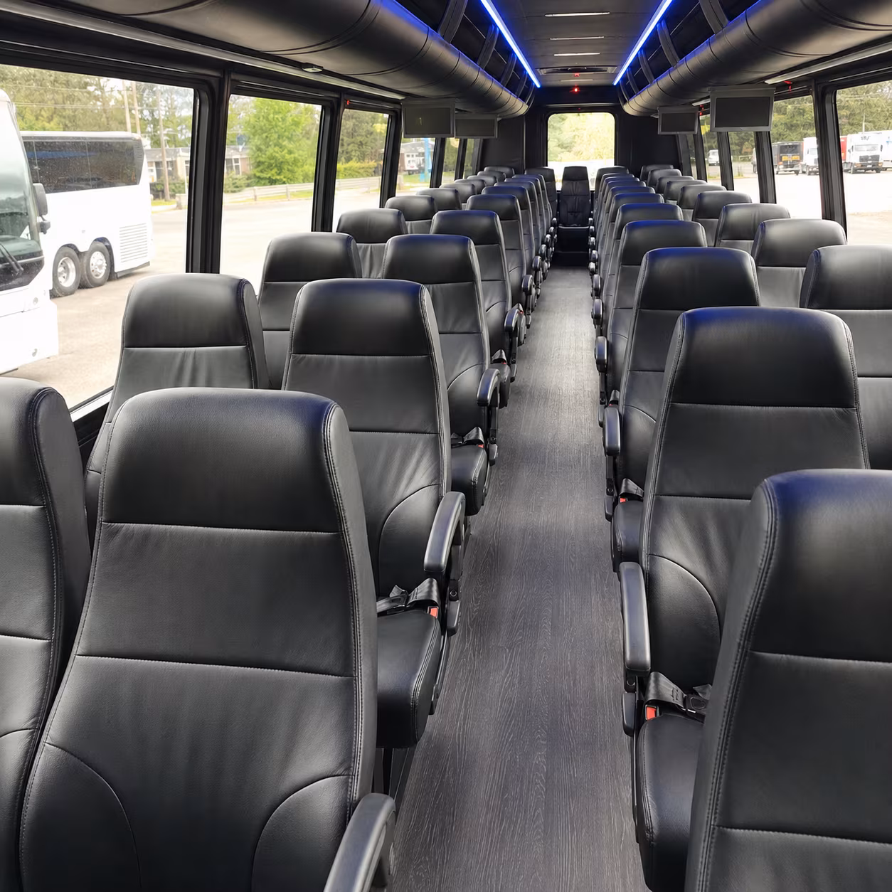 richardson 25 passenger minibus interior