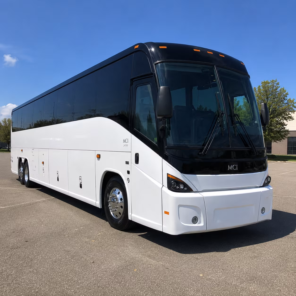 richardson 45 passenger charter bus