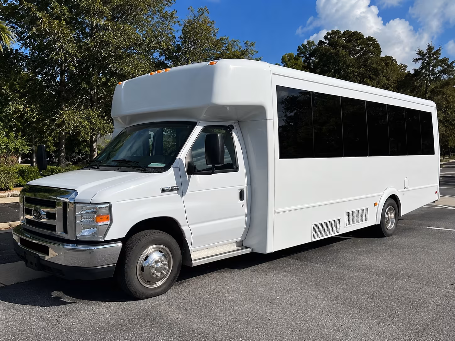 school field trip and educational bus rentals in richardson