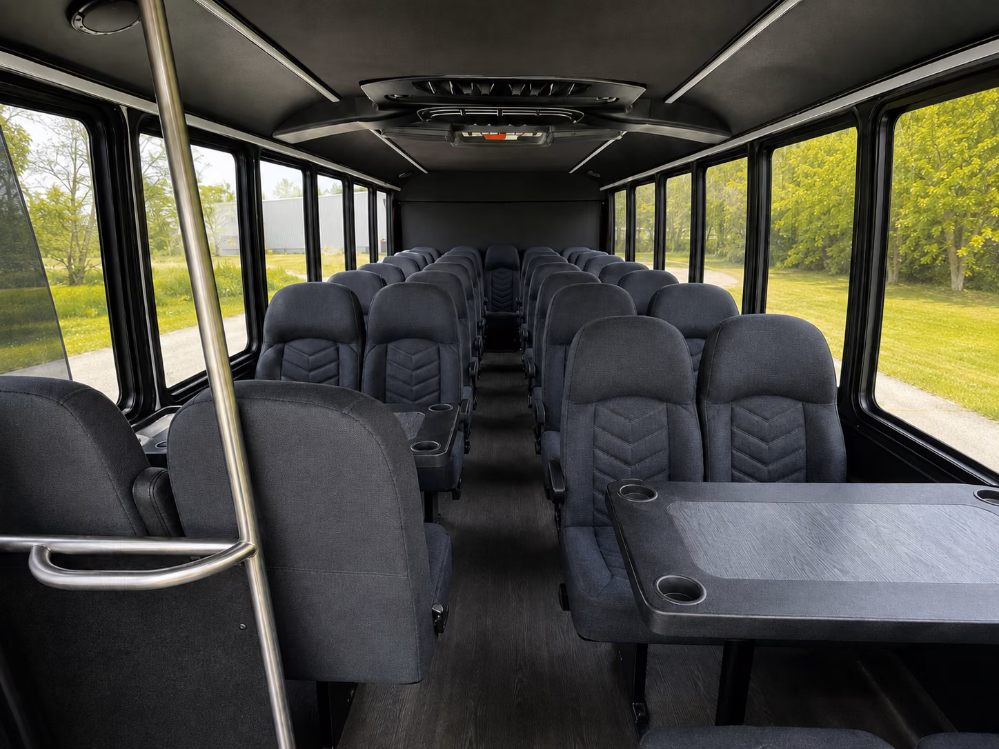 secure transportation for your next convention or trade show 3