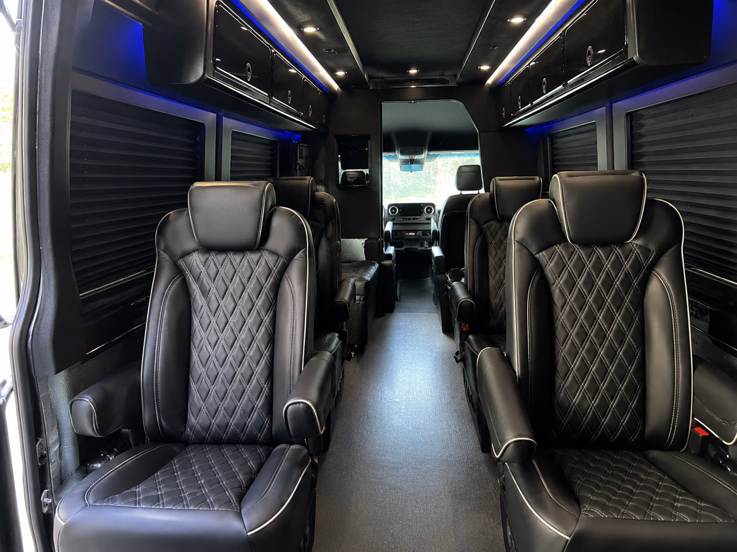 secure transportation for your next convention or trade show 5