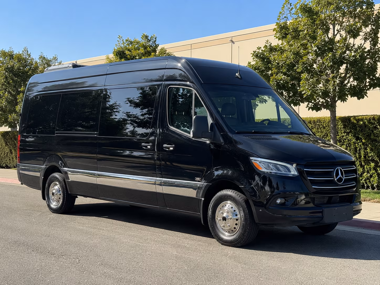 secure transportation for your next prom 5